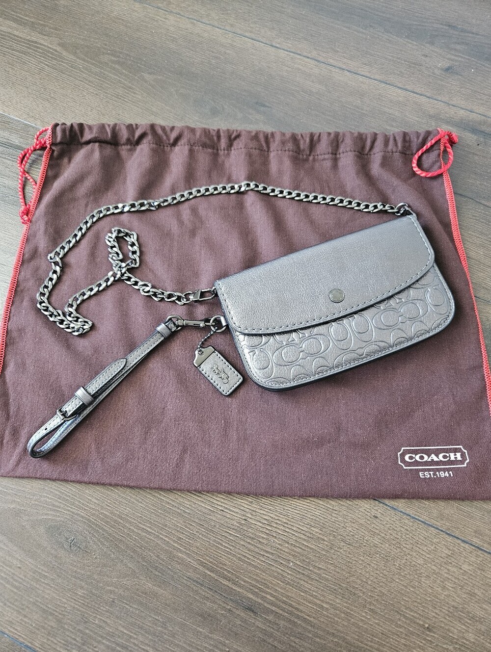 Coach 1941 Metallic Pewter Glovetanned Leather Signature Clutch Wallet NWOT